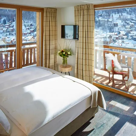 דירה Contact Us At What App - 0041-798-078-462 For Bookings! - With Fascinating Views Over צרמט